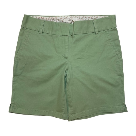 NWOT LOFT The Riviera 8 Inch Inseam Light Green Cotton Shorts - Size 2 - Picture 1 of 8